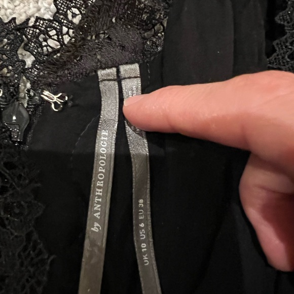 Anthropologie Black Floral Long Sleeve Dress - size 6 - Picture 2 of 6